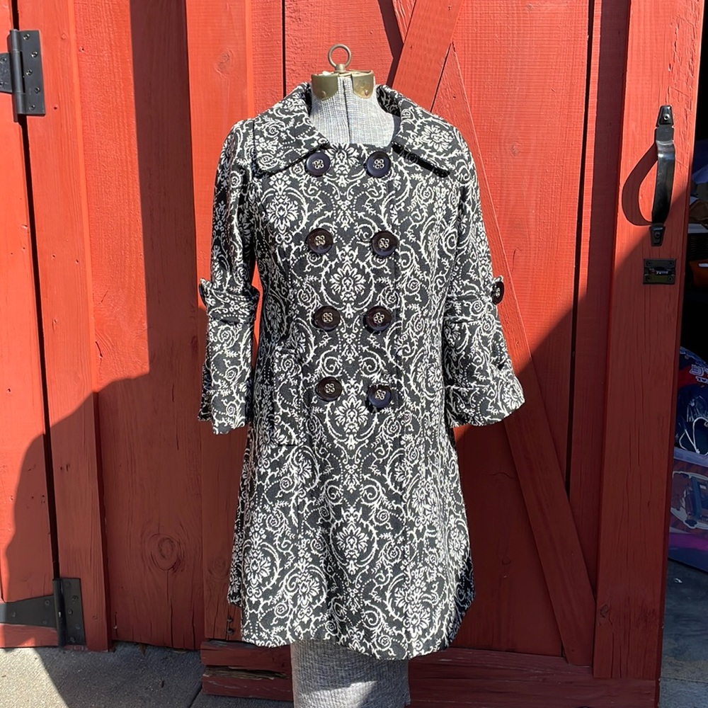 Neslay Paris Damask Double Breasted Coat with 3/4 Sleeves Size Small
